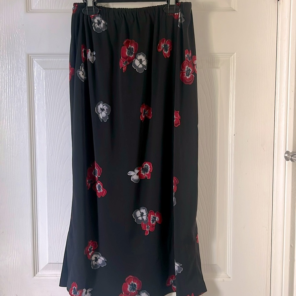 Floral long skirt